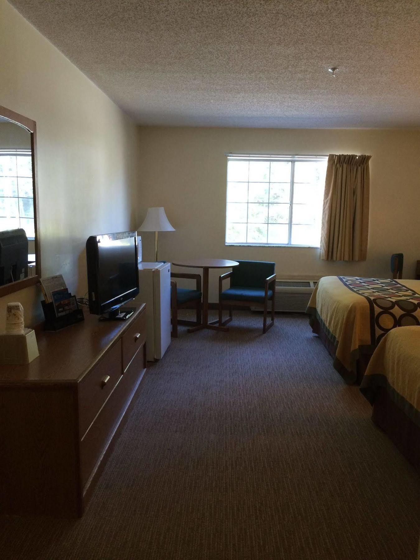Inez Brookshire Inn מראה חיצוני תמונה